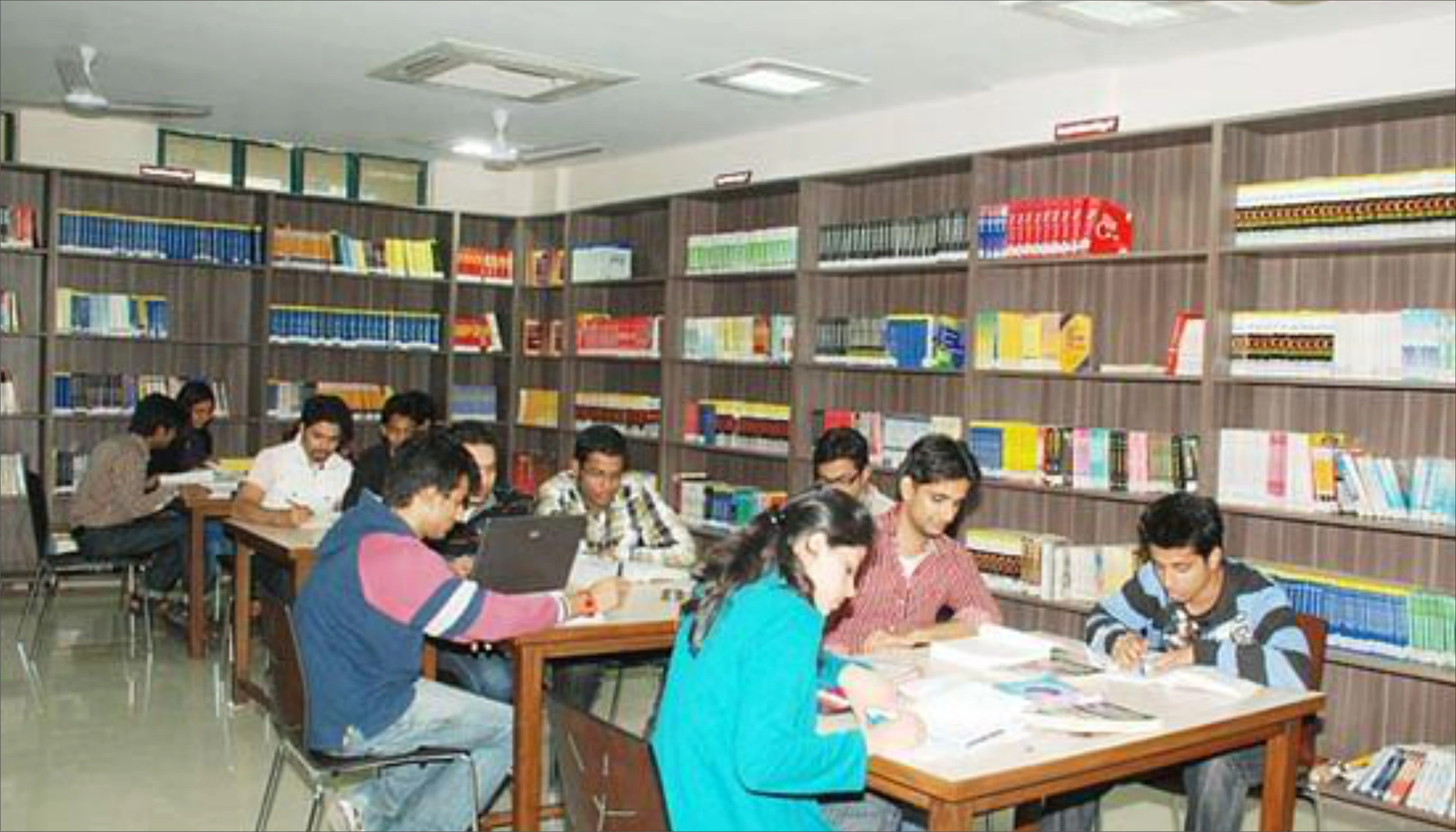 Colleg Slider 1