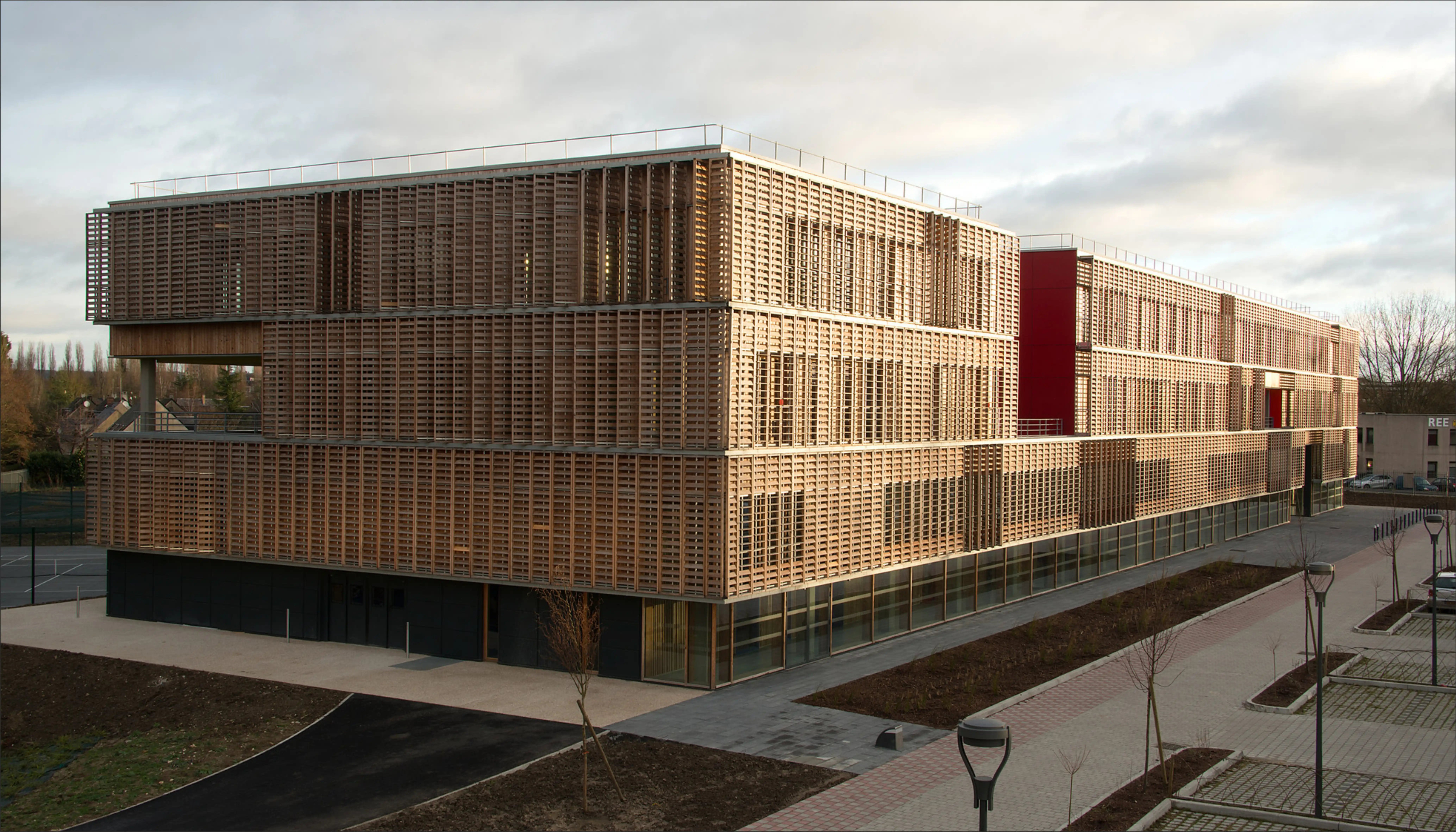 college slider 3