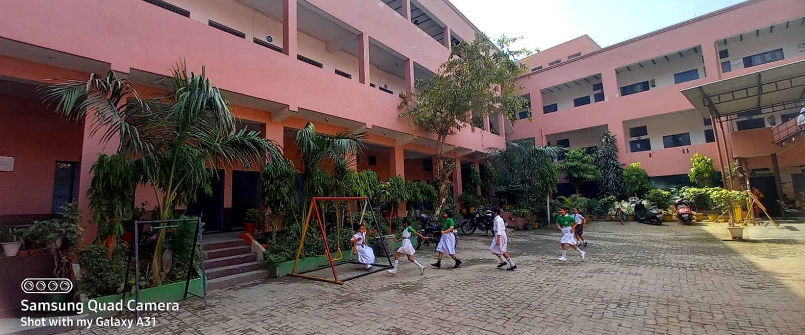 Adarsh Gyan Sarover Balika Vidyalaya, Ganwari, New Delhi