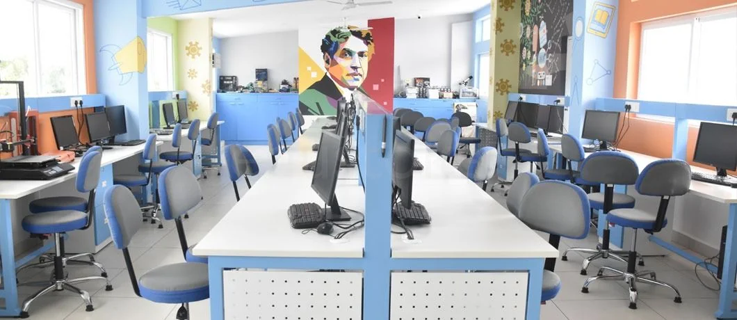 School Slider 2